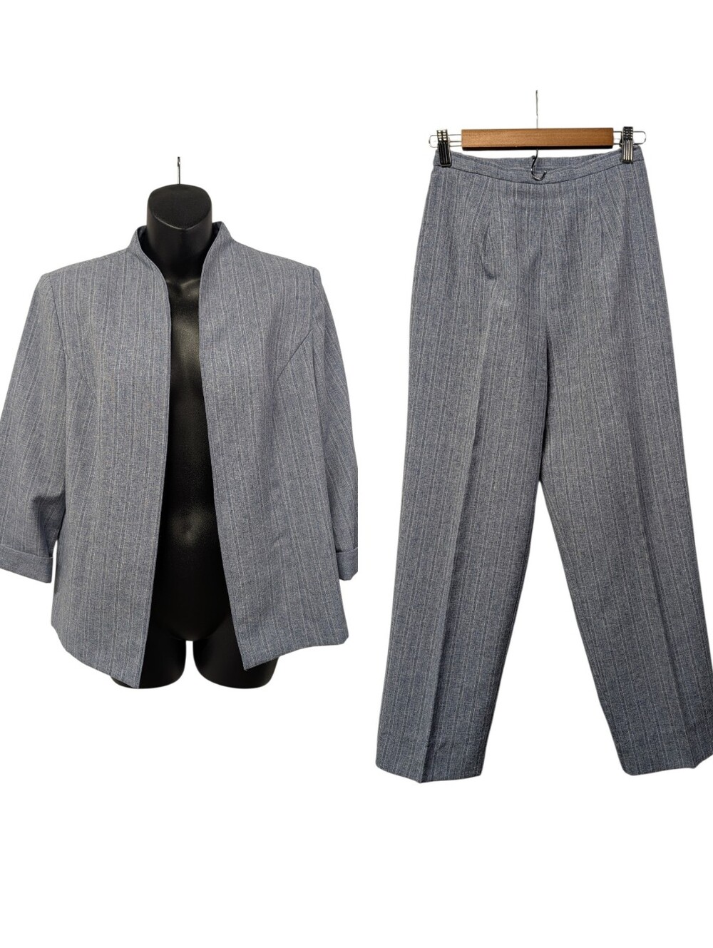 Perceptions Petite 10P Blue Striped Polyester 2pc Pant Suit Set Jacket Pants